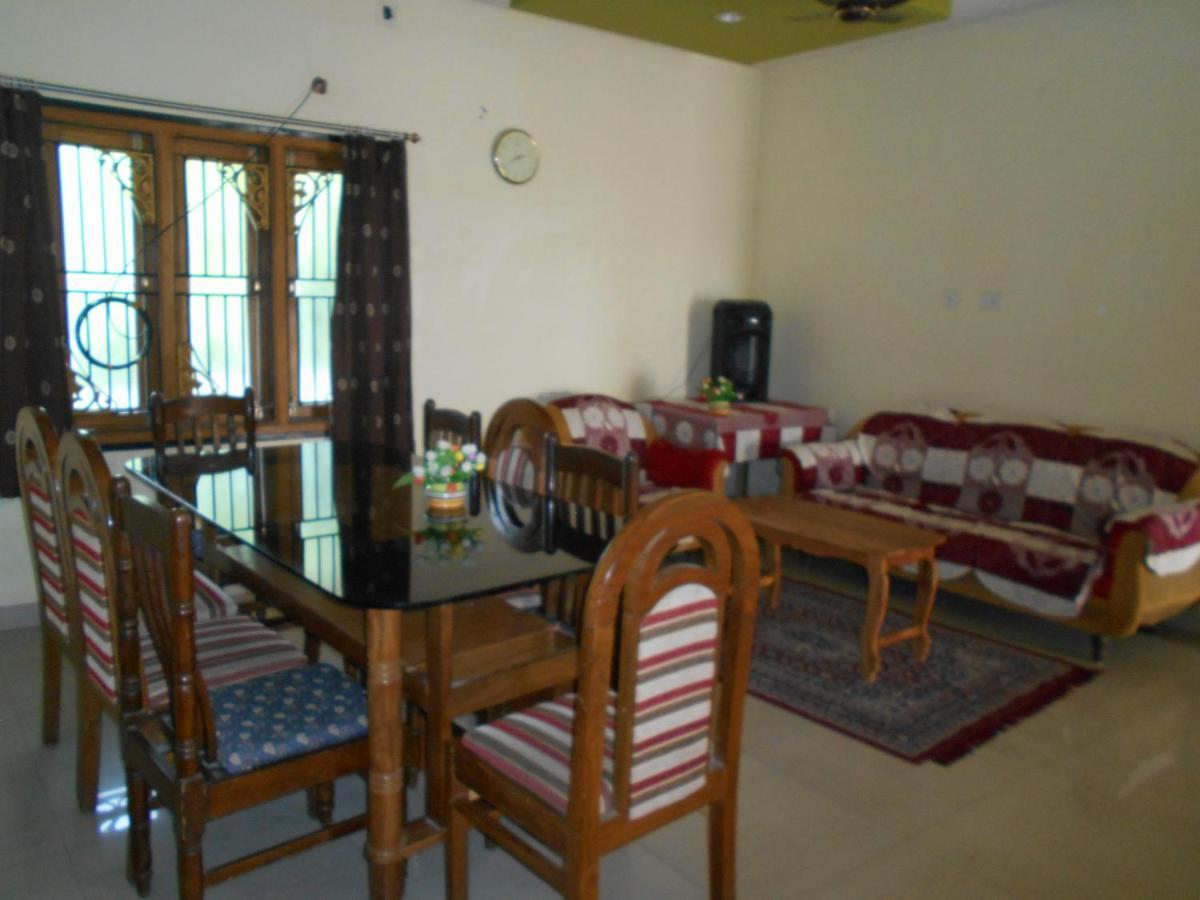 Wekare Guest House Bhubaneswar Ngoại thất bức ảnh